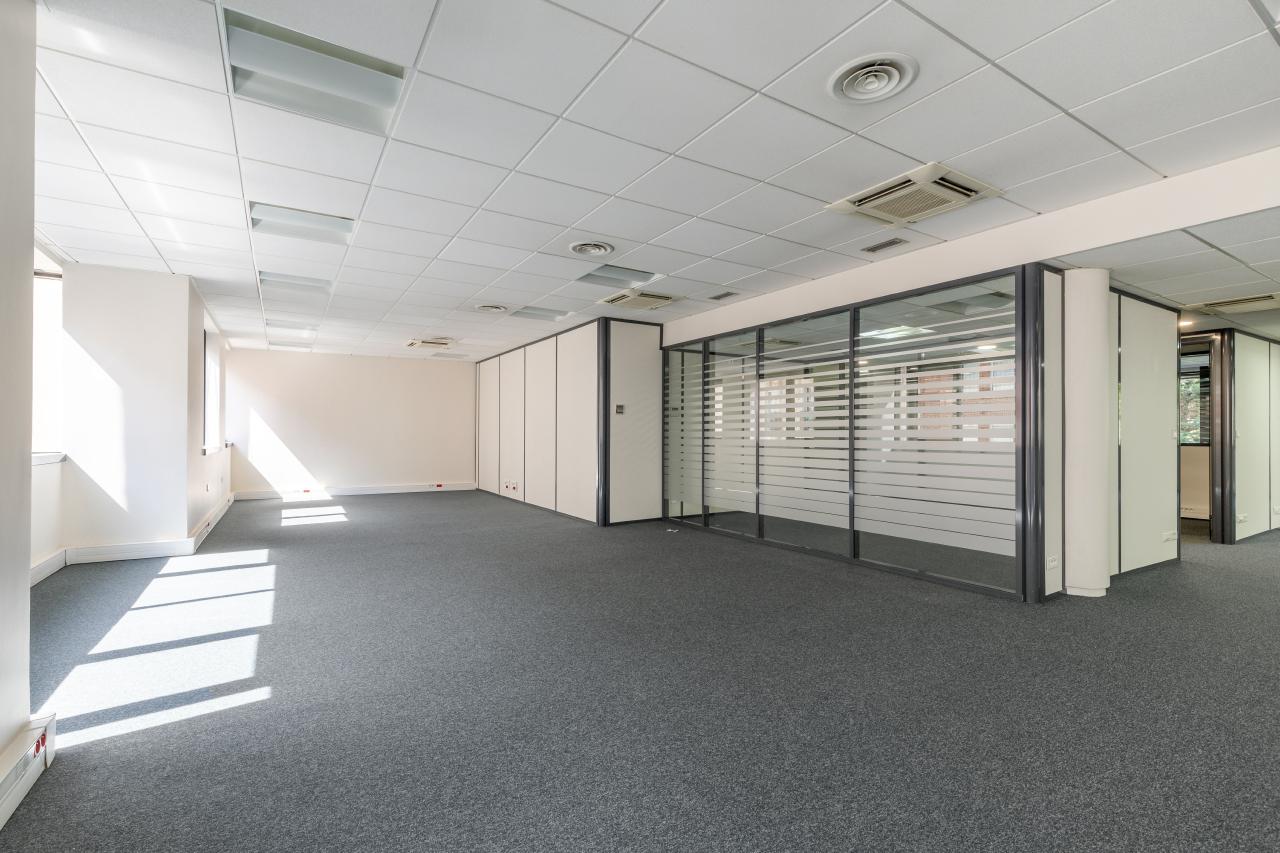Bureau Issy-les-Moulineaux 170m² Location bureau Issy-les-Moulineaux Hauts-de-Seine OLBUR2104612 5